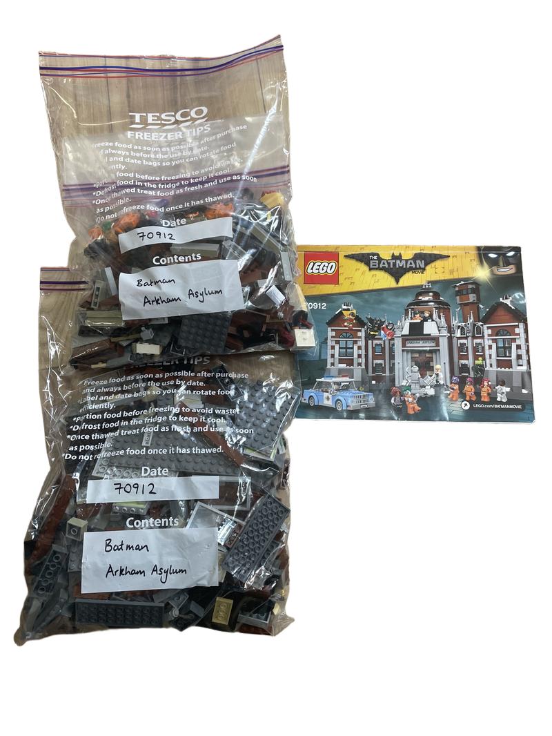 Preloved Toys - Batman Arkham Asylum. Set 70912 - Lego
