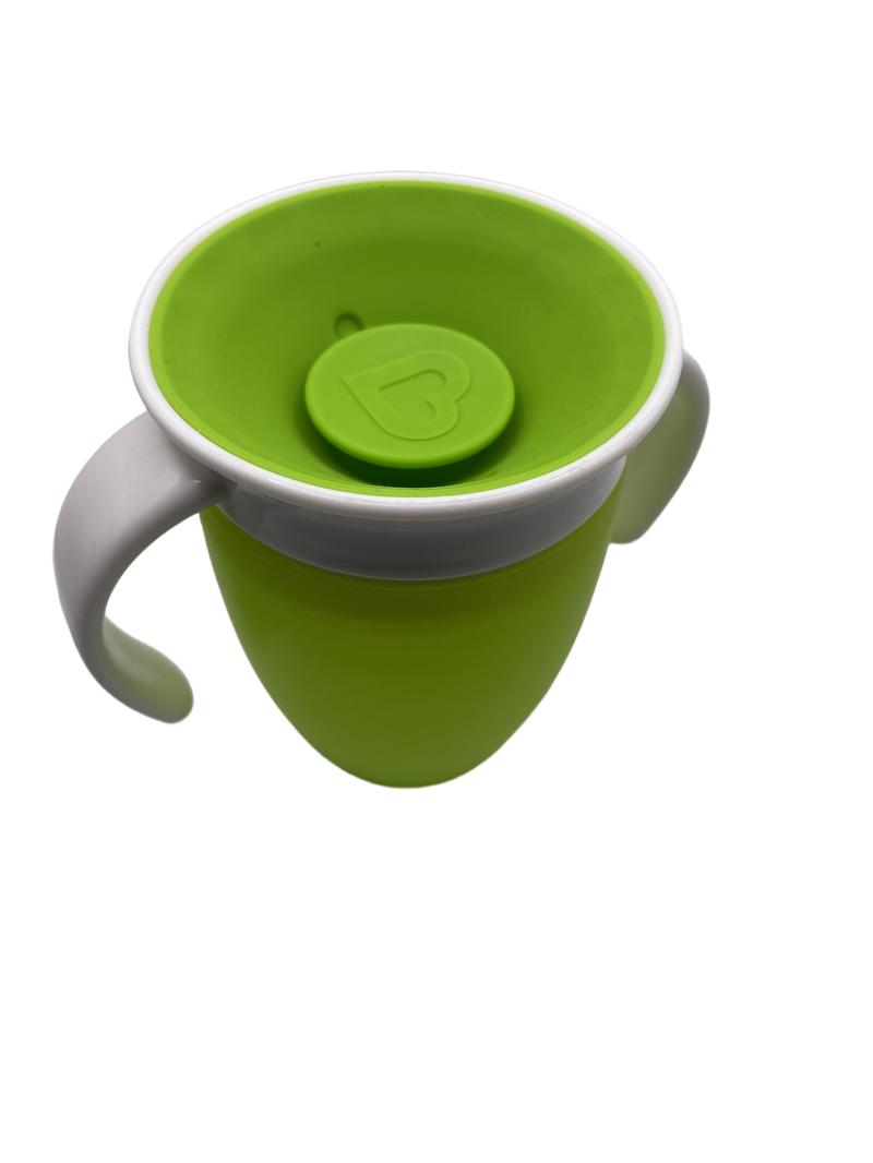 Preloved Green Sippy Cup 360 - Munchkin - Toys