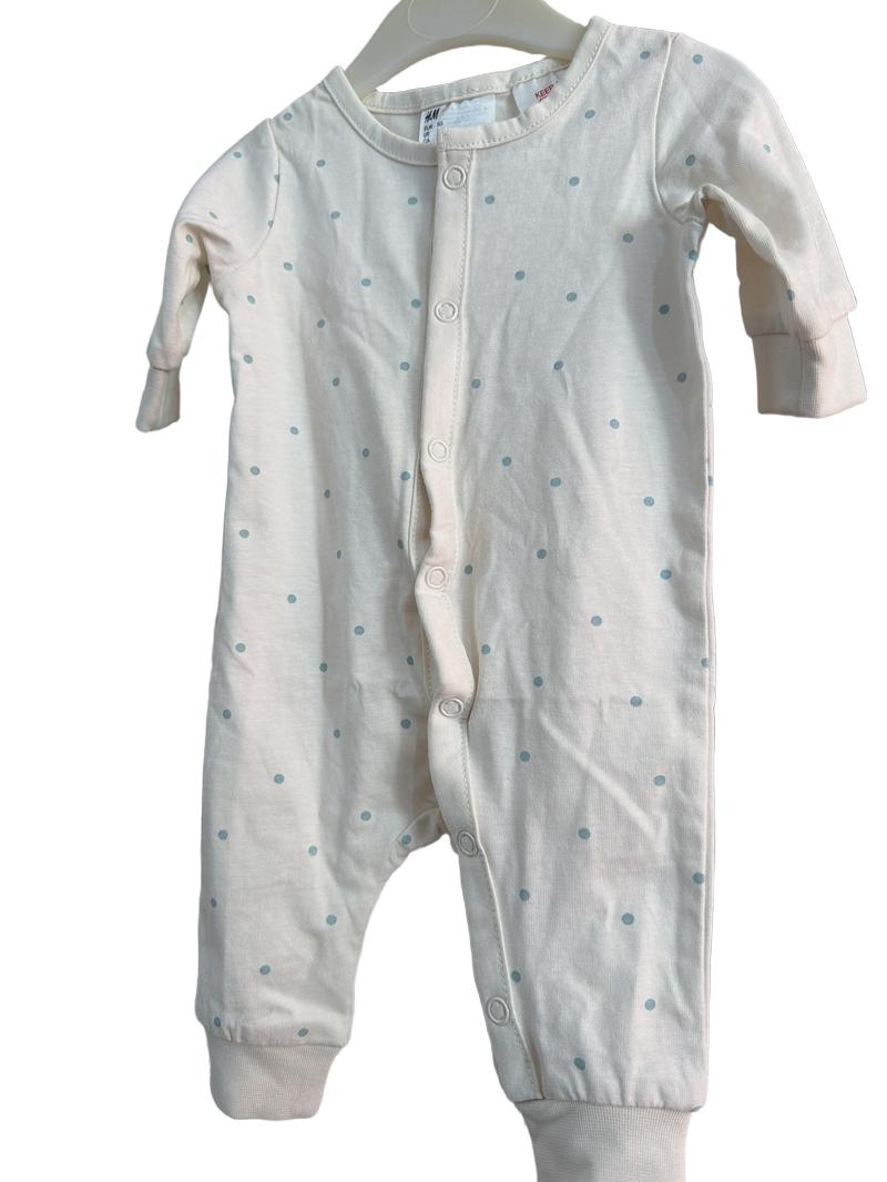 Preloved H&M - White With Blue Polka Dots Long-sleeved Sleepsuit (0-3m)