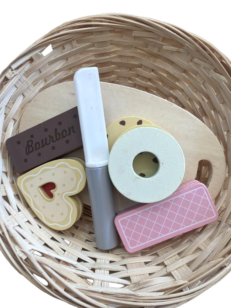 Preloved Toys - Wooden Biscuit Platter Set Bundle - Bigjigs Toys