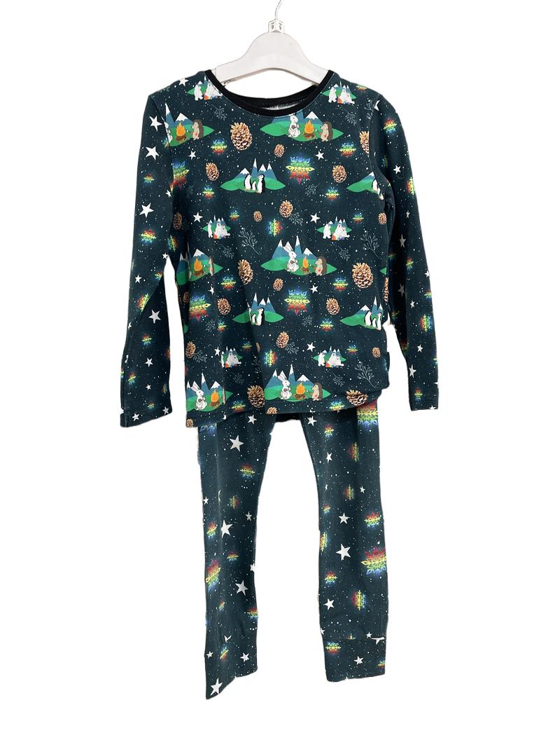 Preloved BBLB - Navy Snow Penguin Print Top And Matching Trousers (9-10y)