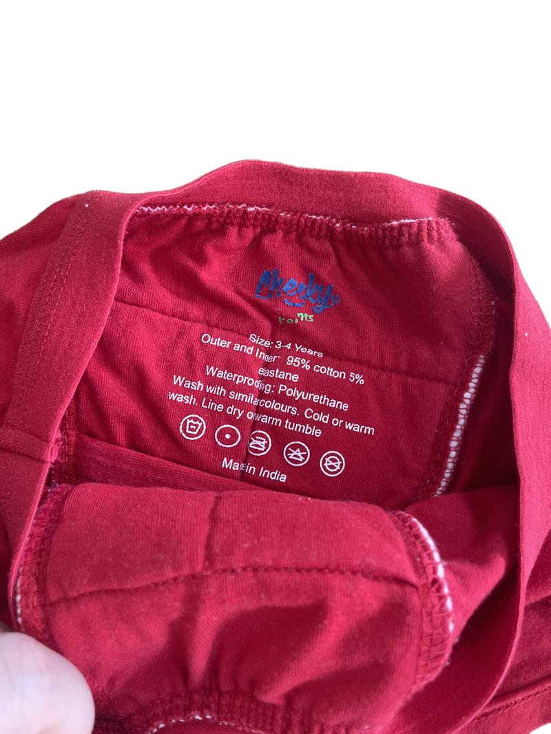 Preloved Cheeky Pants - Red Training Pants. (3-4y)