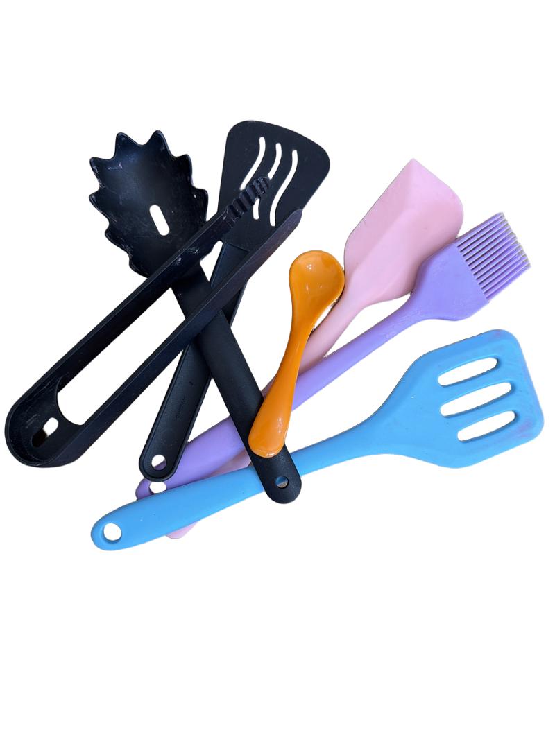 Preloved Toys - Plastic Play Kitchen Cooking Utensil Bundle - Unknown Brand