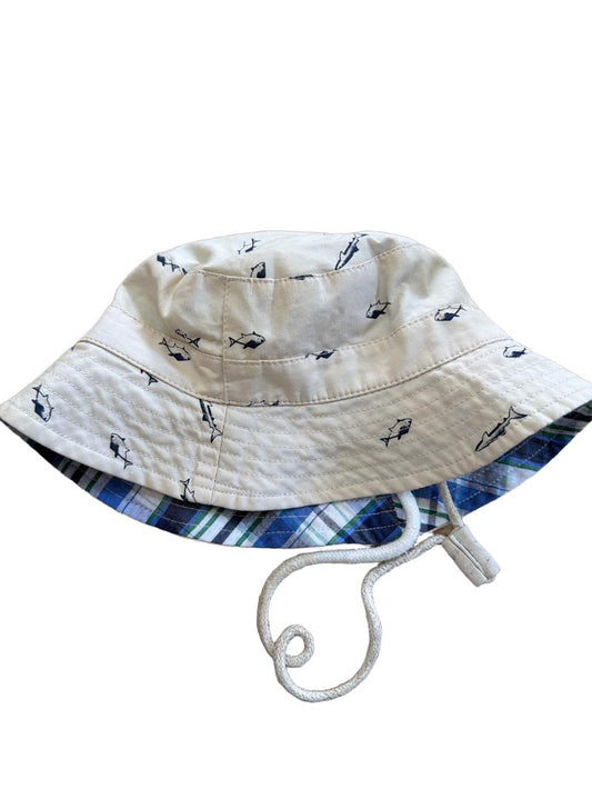 Preloved Unknown Brand - Cream Navy Fish Print Reversible Bucket Hat, Size 50 (18-24m, 2-3y, 3-4y)