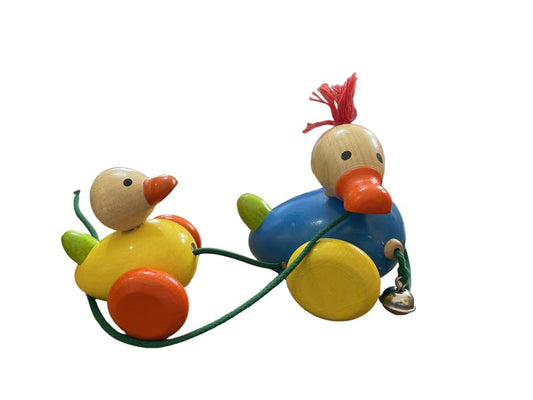 Preloved Wooden Pull Along Ducks - Selecta Spielzeug
