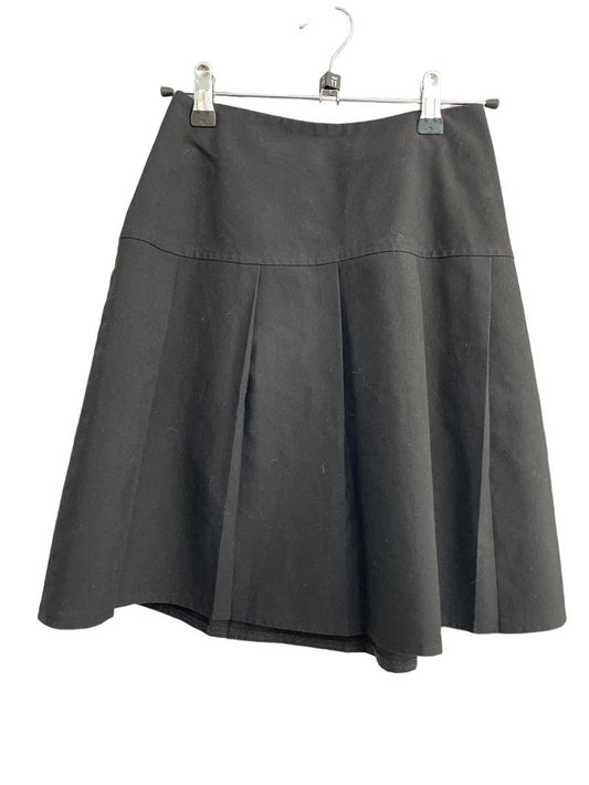 Preloved Marks & Spencer - Black School Skirt  Pleated (11-12y)