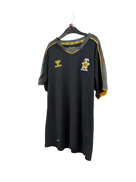 Preloved Hummel - Black Cambridge United FC Short-sleeved Jersey, USA Size 14 (13-14y)