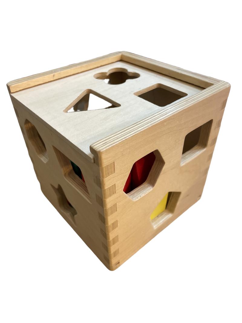 Preloved Toys - Wooden Shape Sorting Cube - Melissa & Doug