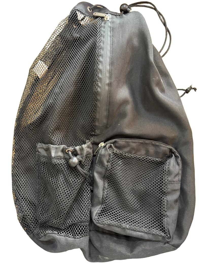 Preloved Wandf - Black Netted Swim Bag