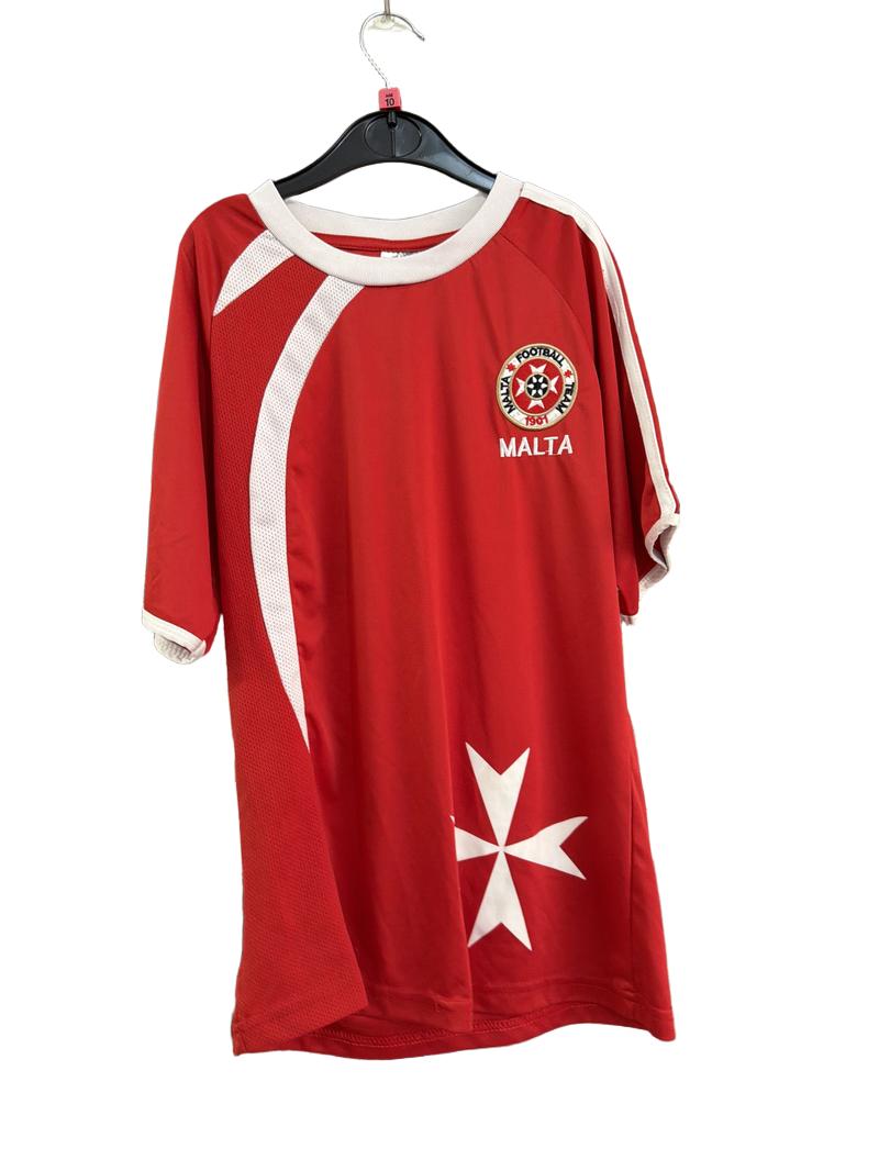 Preloved Unknown Brand - Red Malta Football T-shirt (10-11y)