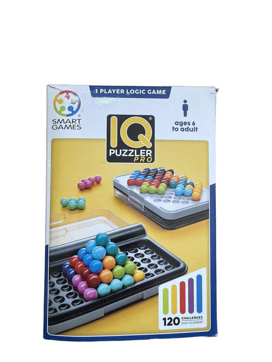 Preloved Toys - IQ Puzzler Pro - SmartGames