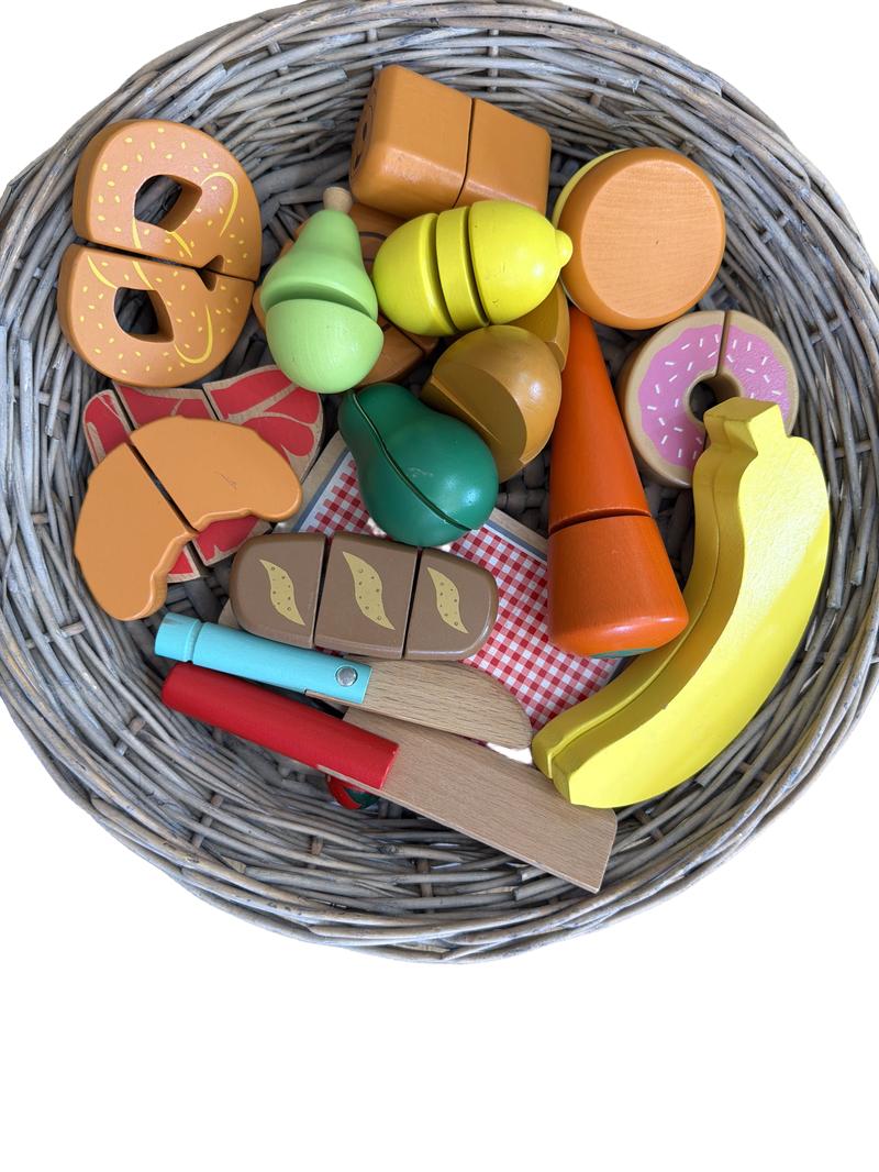 Preloved Toys - Wooden Slicing Foods Bundle - Unknown Brand