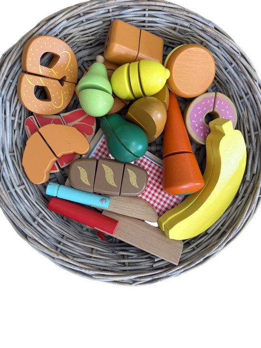Preloved Toys - Wooden Slicing Foods Bundle - Unknown Brand