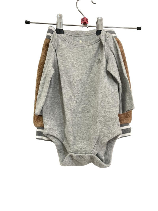 Preloved Gap - Baby Outfit, Brown Fleece Trousers, Grey Long Sleeve Vest And Hat. (0-3m)