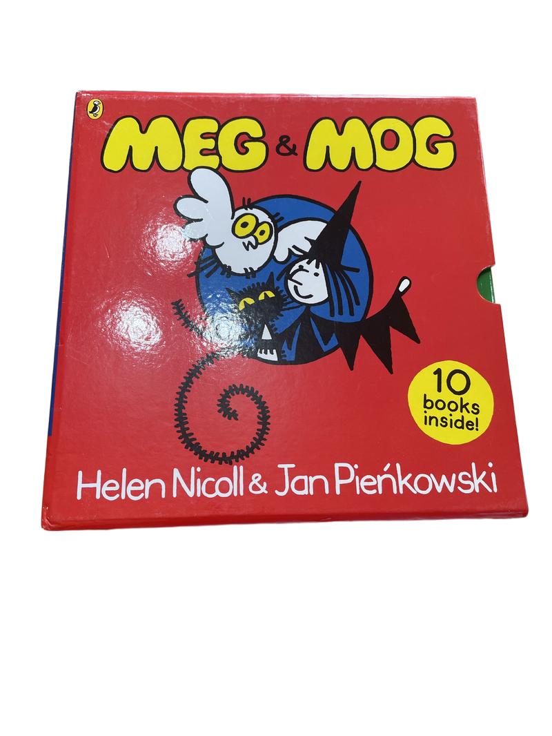Preloved Meg & Mog 10 Book Box. - Penguin