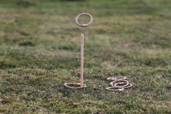 Loop Toss Outdoor Lawn Game