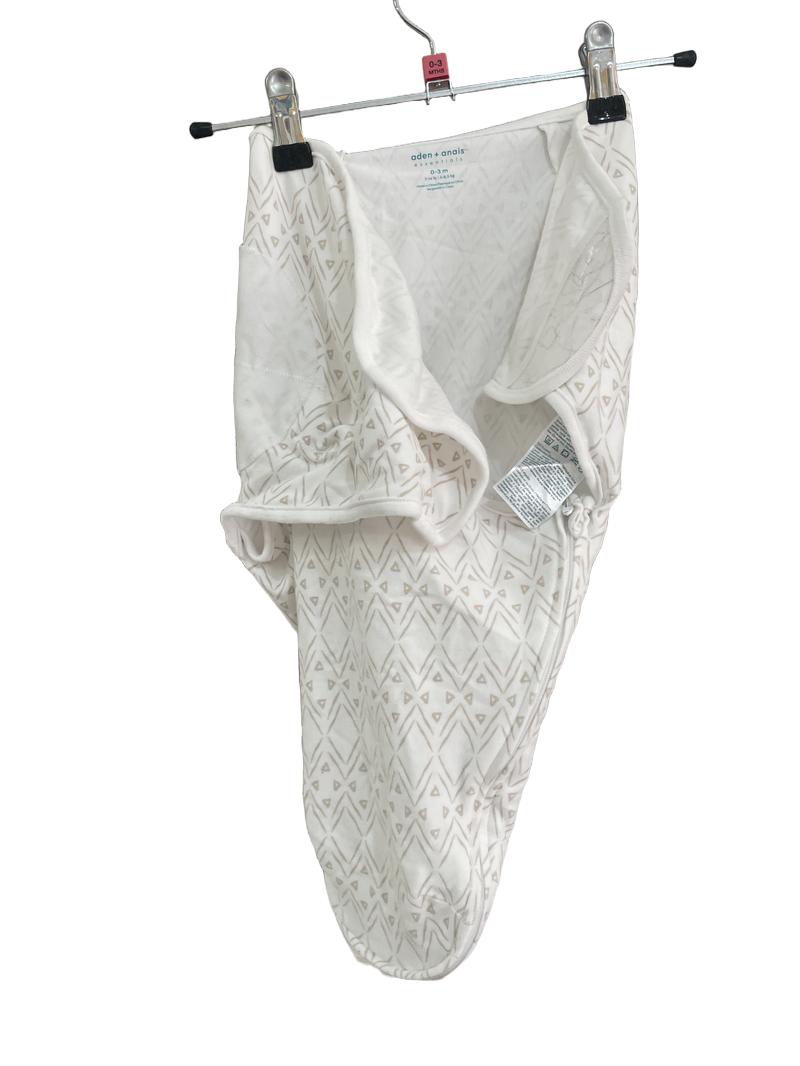 Preloved Aden And Anais - Cream Pattern Swaddle  (0-3m)