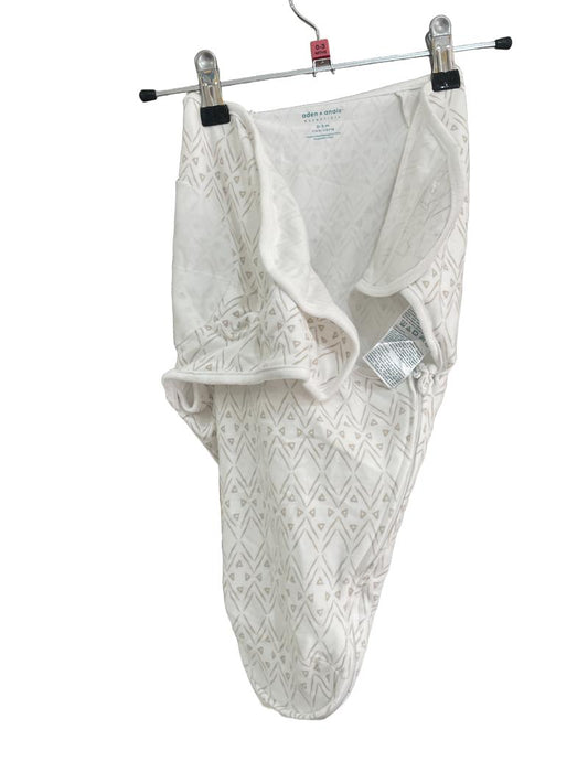 Preloved Aden And Anais - Cream Pattern Swaddle  (0-3m)