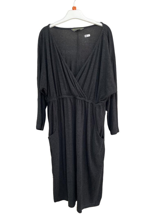 Preloved Blooming Marvelous - Black Flecked Long-sleeved Maternity And Nursing Dress (10)