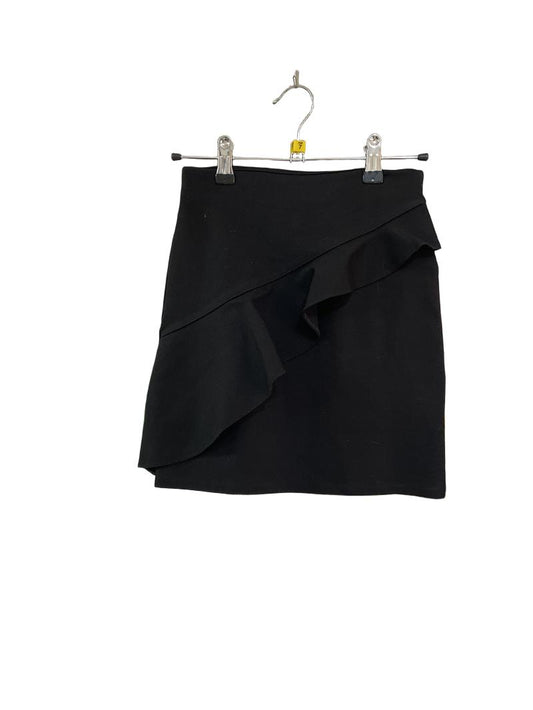 Preloved River Island - Black Ruffle School Uniform Skirt (7-8y)