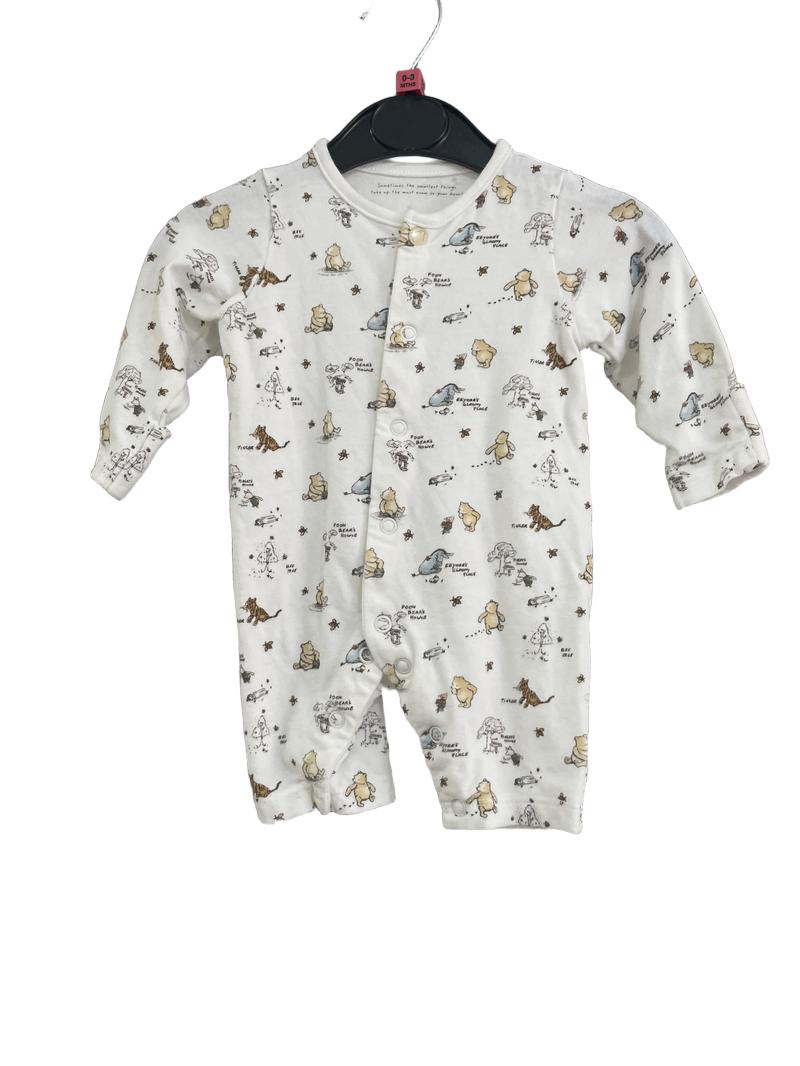 Preloved Tu - White Winnie The Pooh Onesie. (0-1m)