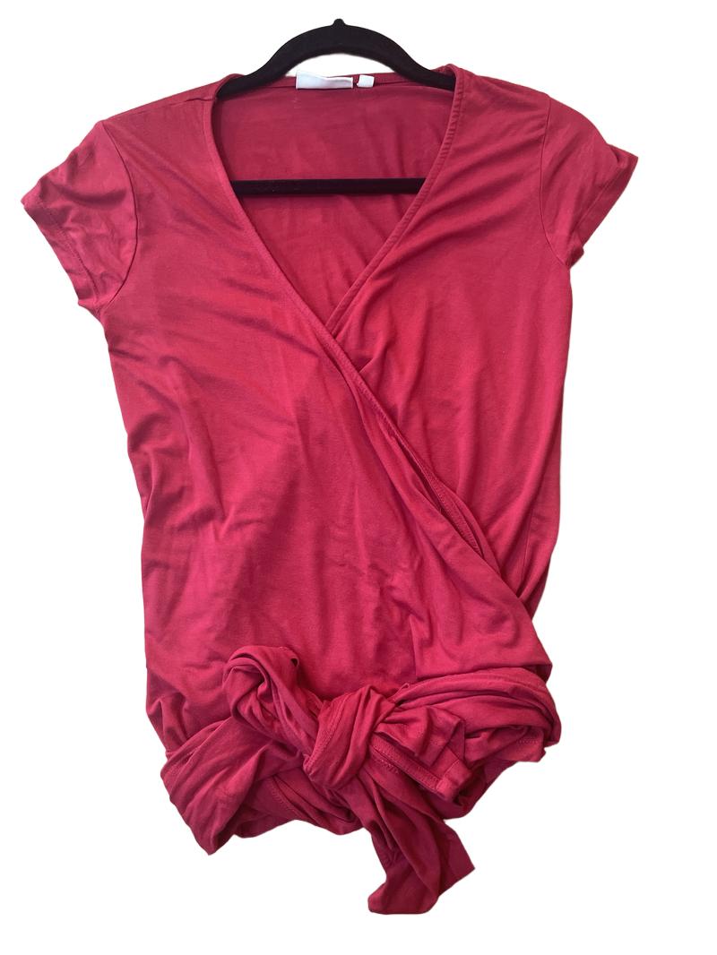 Preloved Jojo Maman Bebe - Red Maternity Nursing Short-sleeved Wrap Top (Small)