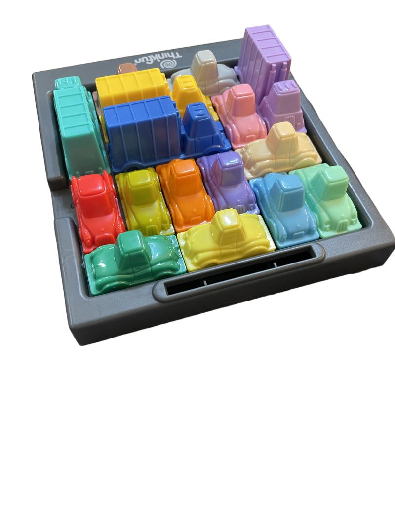 Preloved Toys - Rush Hour Logic Game - Thinkfun