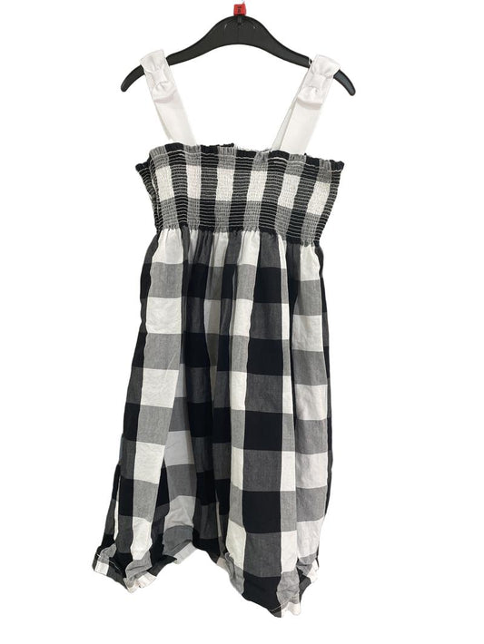 Preloved OVS - Black And White Gingham Sleeveless Dress. (8-9y)