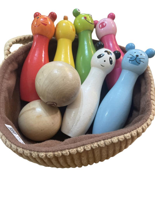 Preloved Toys - Wooden Animal Skittle Set (6 Pins With 2 Balls) - Play & Grow