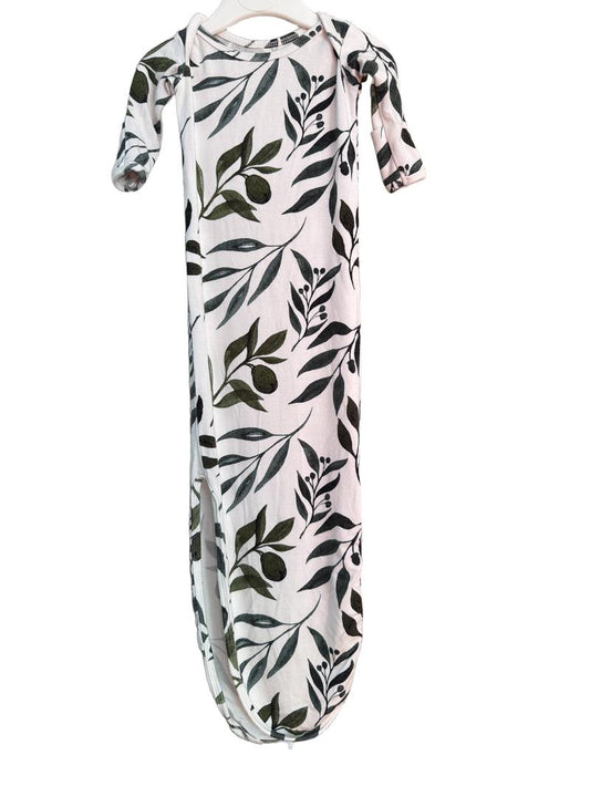 Preloved Milkmaid Goods - White With Green Leaf Print Long-sleeved Knotted Gown, Open-ended Sleepsuit (0-3m)