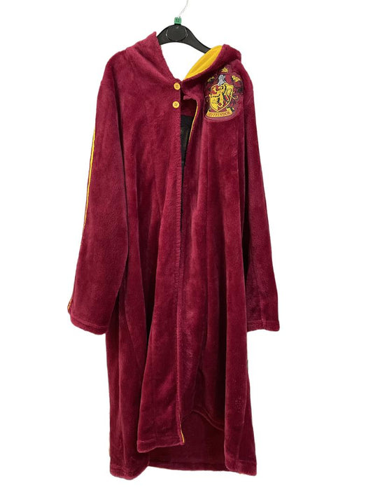 Preloved Character.com - Sleepwear - Maroon Harry Potter Gryffindor Fleece Cape Robe (12-13y)