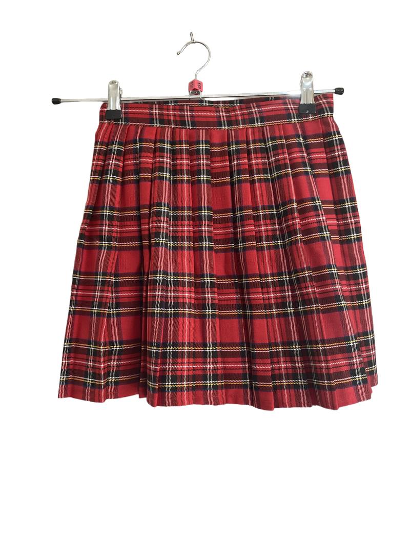 Preloved Unknown Brand - Red Plaid Skirt. (10y)
