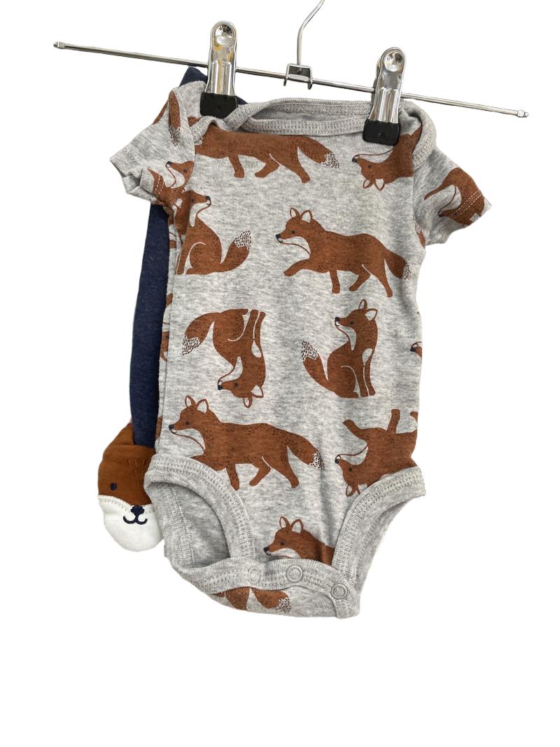 Preloved Carter's - Vest With Fox Design And Trousers With Fox Feet. (Newborn)