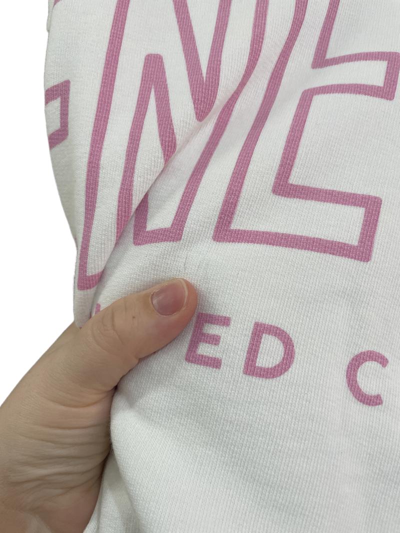 Preloved United Colors Of Benetton - White Hoodie With Pink Benetton United Colors Writing  (10-11y)