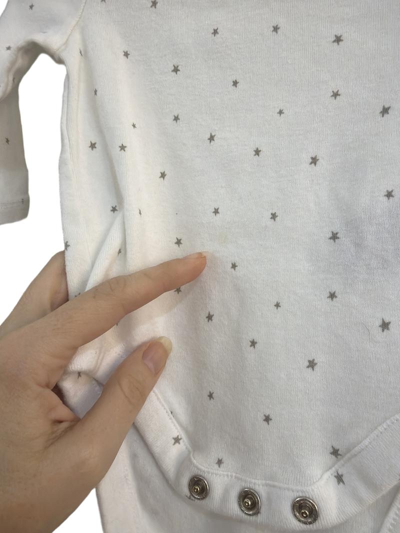 Preloved Baby Gap - White Star Long-sleeved Bodysuit (0-3m)